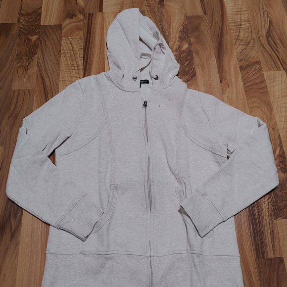 Sweater - Picture 3 of 3